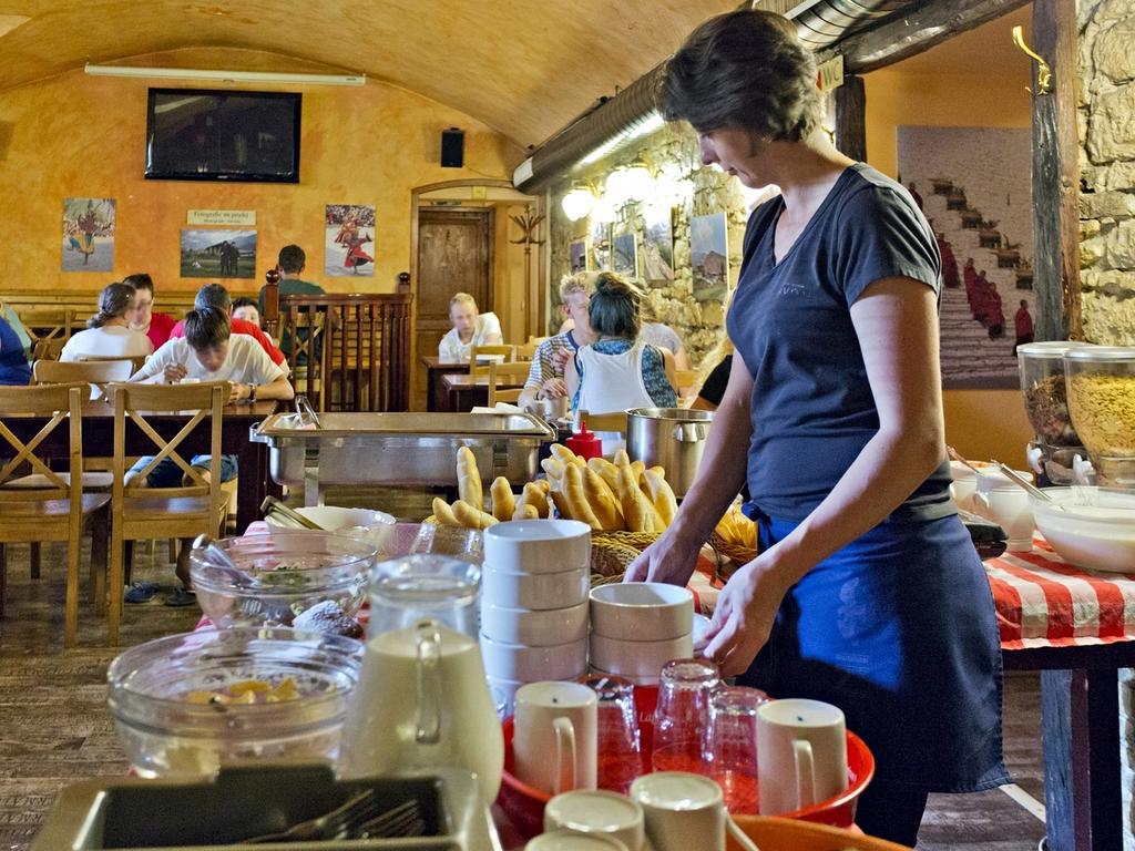 A Plus Hotel & Hostel Прага Экстерьер фото